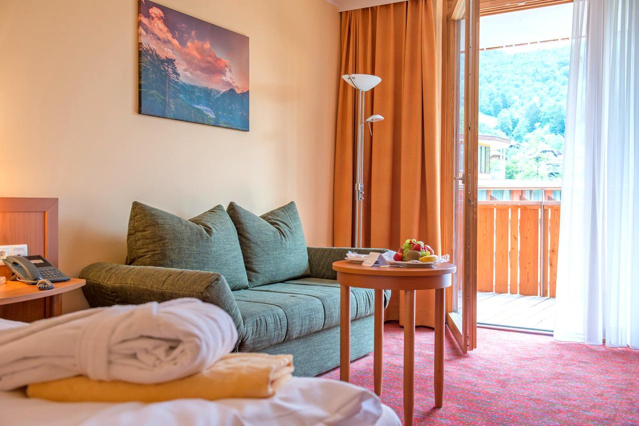 Vivea Gesundheitshotel Bad Goisern Ngoại thất bức ảnh
