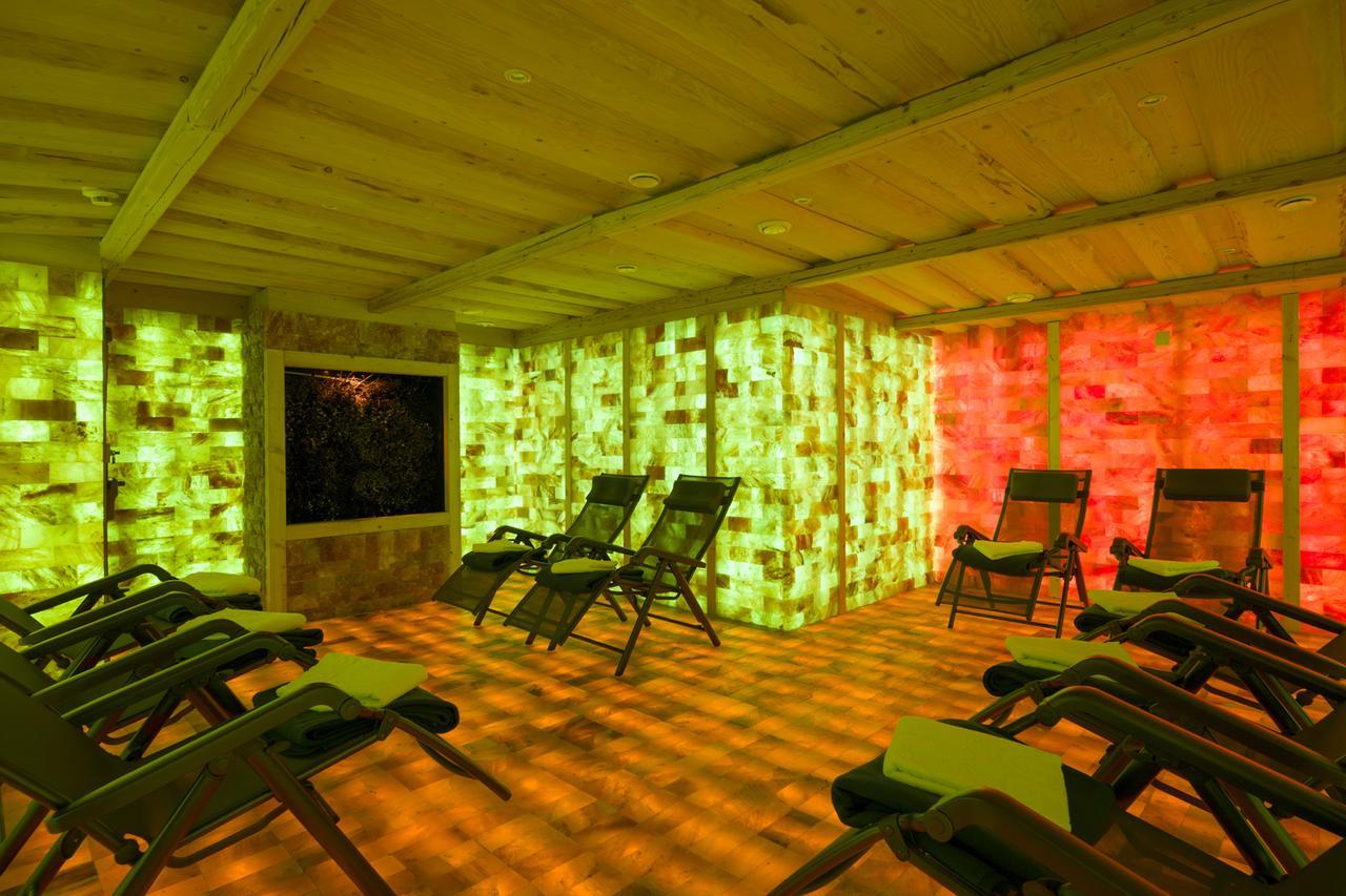 Vivea Gesundheitshotel Bad Goisern Ngoại thất bức ảnh