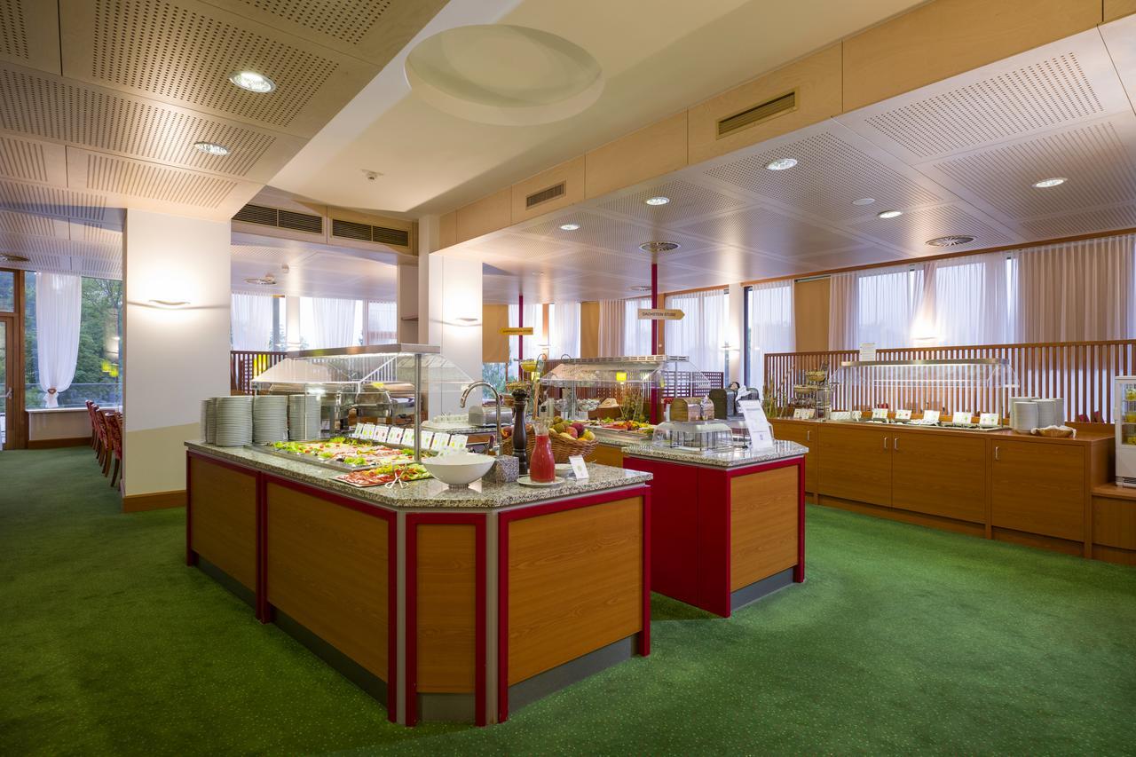 Vivea Gesundheitshotel Bad Goisern Ngoại thất bức ảnh